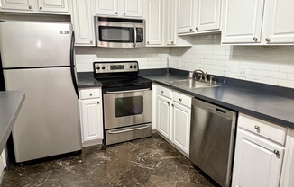 326 Broadway Apt. 21