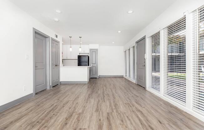 1 bed, 1 bath, 750 sqft, $1,375