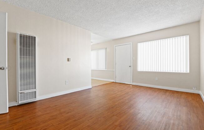 1 bed, 1 bath, 432 sqft, $1,900, Unit 10132