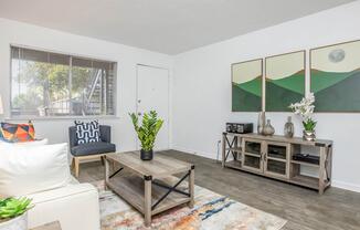 1 bed, 1 bath, 656 sqft, $1,179