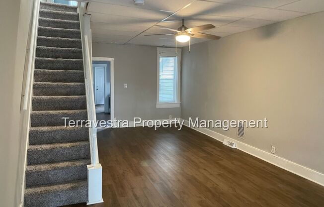 Beautiful 3 Bed House in Gloucester City! Eligible for $500 Security Deposit.