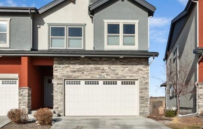 Luxury 4 bed Townhouse in Flying Horse with views of Pikes Peak and Academy