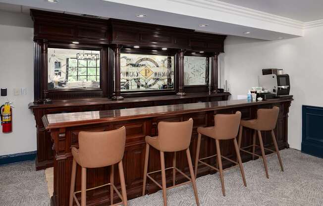 resident lounge bar with history