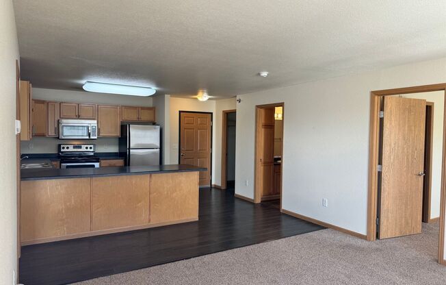 2 beds, 2 baths, 982 sqft, $1,245, Unit 627-202
