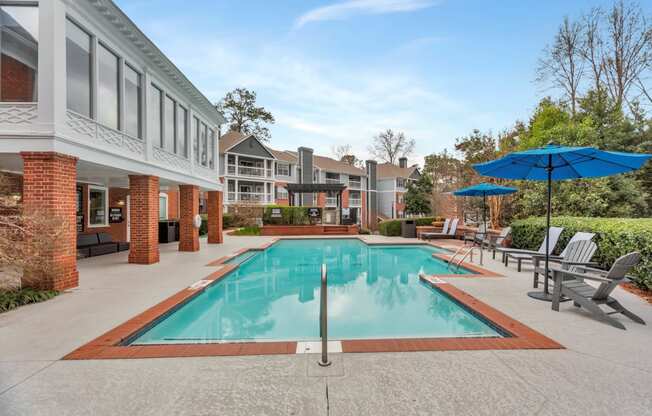the preserve at ballantyne commons pool and patio with umbrellas at Madison Brookhaven, Atlanta, GA, 30329
