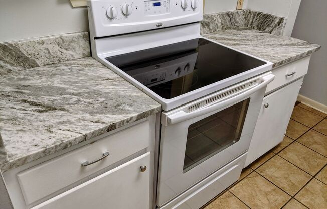 Greenbriar Condo for Rent!!!