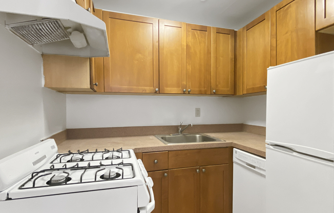 107 E 102 ST