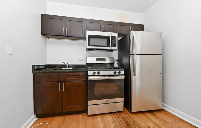 1 bed, 1 bath, 850 sqft, $2,050, Unit 211