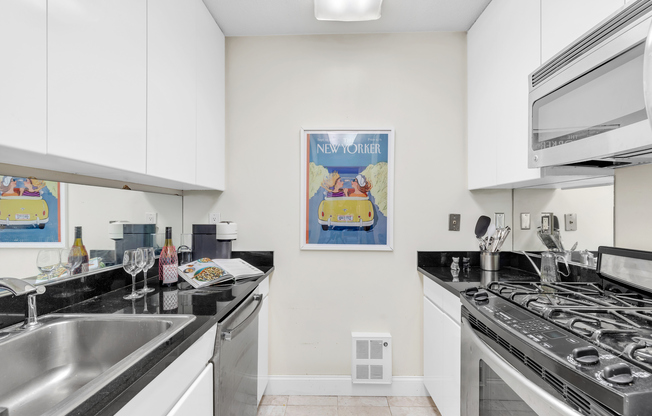 2 beds, 2 baths, 1,030 sqft, $9,495, Unit 24B