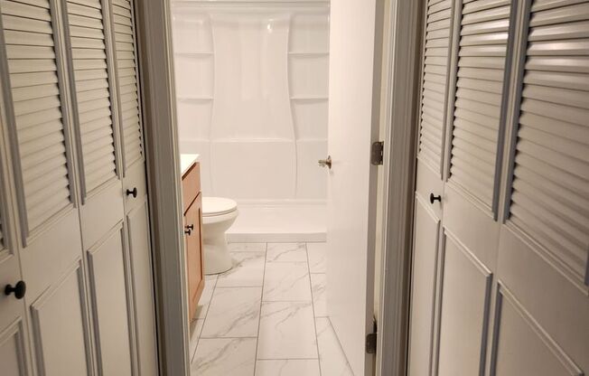 3 beds, 2 baths, 1,696 sqft, $2,055, Unit WI150G4