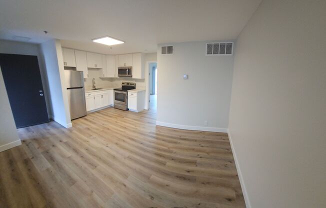 1 bed, 1 bath, 600 sqft, $1,795