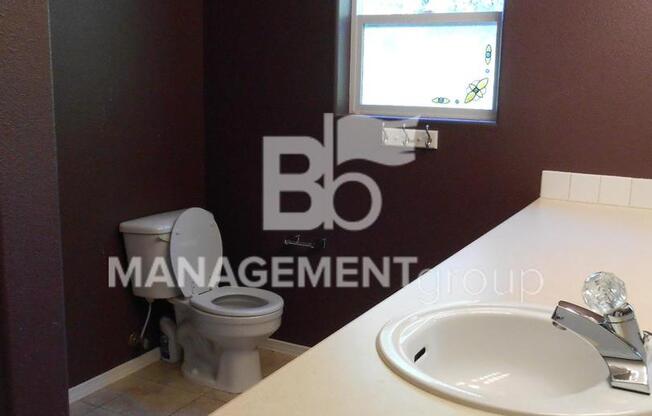 3 beds, 2.5 baths, $2,250