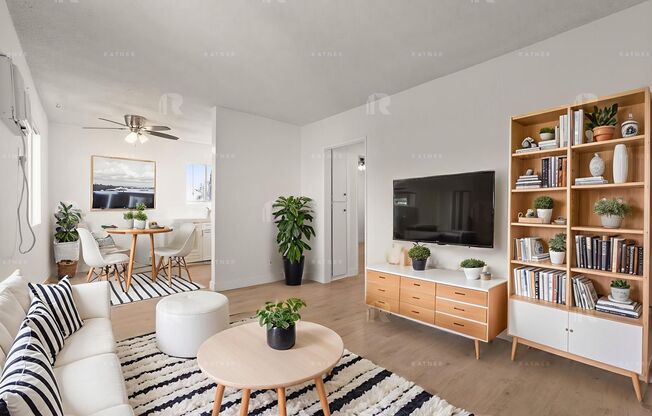 (Arely:C) 10407 Mount Gleason Avenue