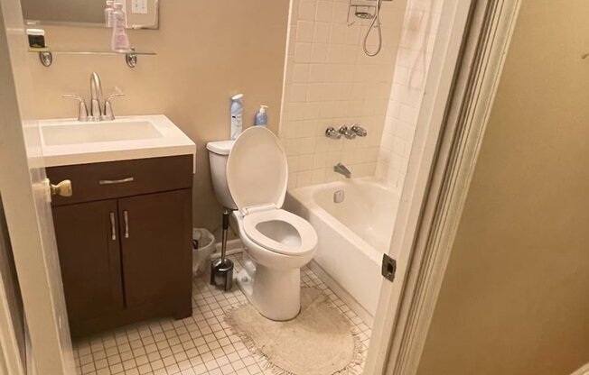 14 DUCHESS CT