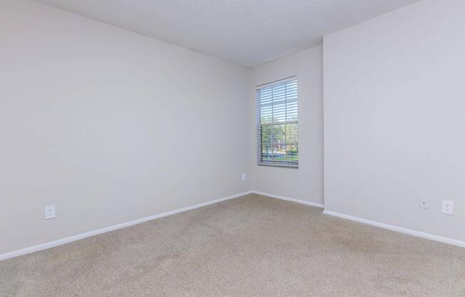 2 beds, 2 baths, 950 sqft, $1,299