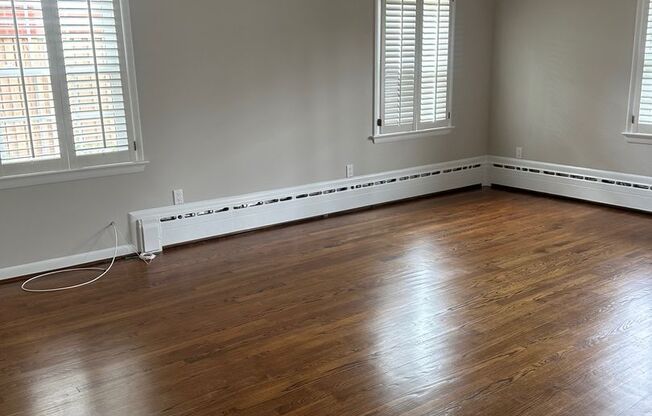 Alexandria/Braddock Heights - 2405 Crest Street - $5,845.00