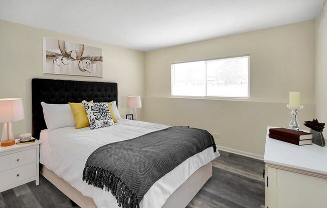 Interior picture, bedroom