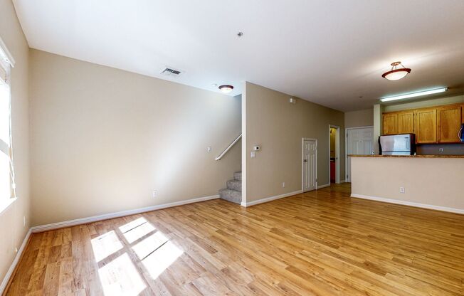 1 bed, 1.5 baths, $1,995, Unit #19