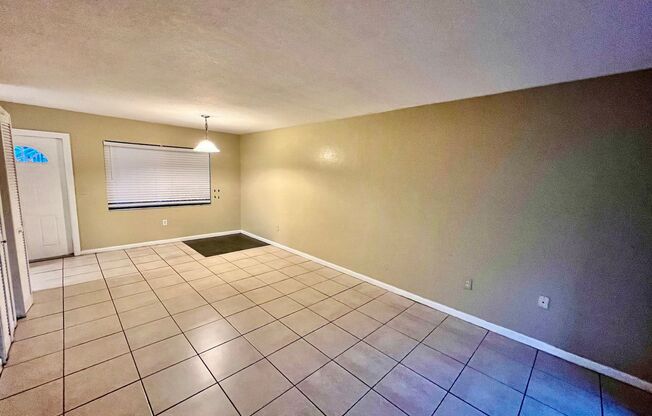 1 bed, 1 bath, $1,300, Unit unit 202