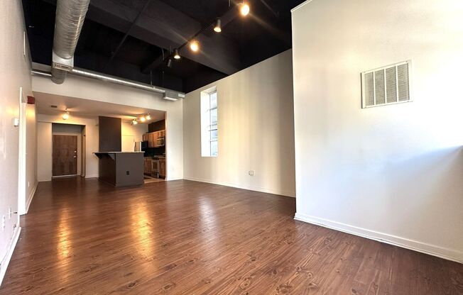 2 beds, 2 baths, 1,034 sqft, $2,550, Unit 604