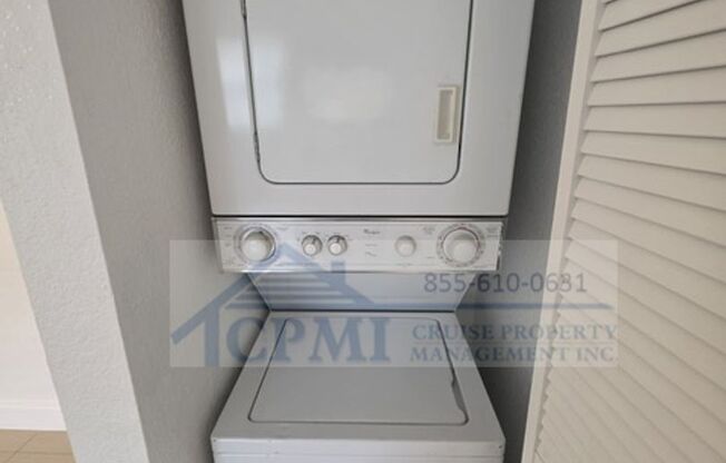 2 beds, 2 baths, 875 sqft, $1,995, Unit 642