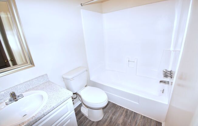 Studio, 1 bath, 460 sqft, $975, Unit NPV2226
