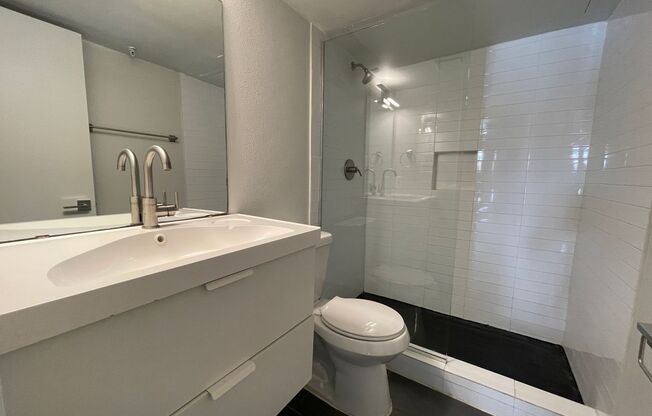 1 bed, 1 bath, 614 sqft, $900, Unit Unit 201