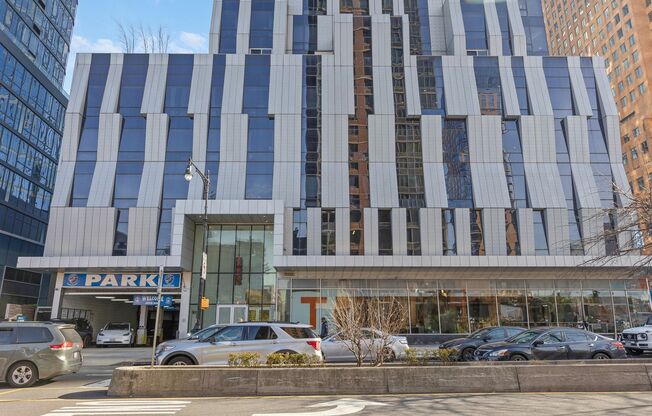 Studio, 1 bath, $3,100, Unit 1202