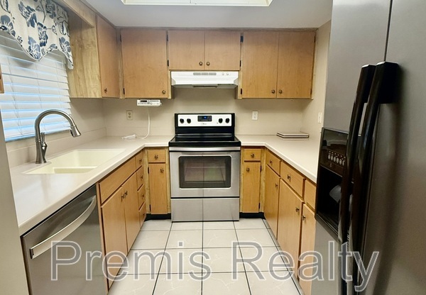 2400 WINDING CREEK BOULEVARD