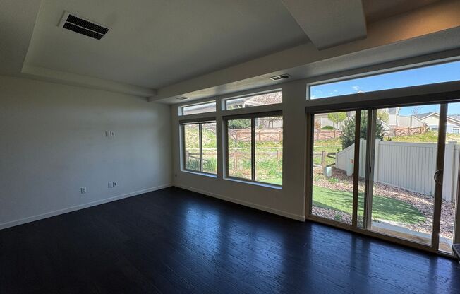 Modern Luxury Meets Urban Living – Stunning 3-Story Home with Rooftop Patio in Banning Lewis Ranch!