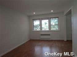 2 beds, 1 bath, $2,400, Unit 3