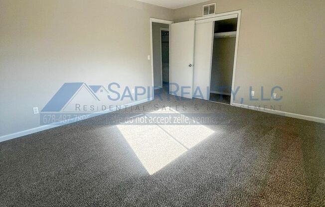 2 beds, 1.5 baths, $1,295, Unit B2