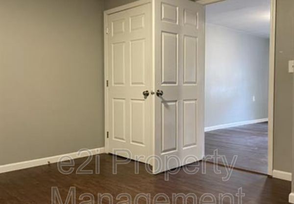 1073 Grant Street - 6