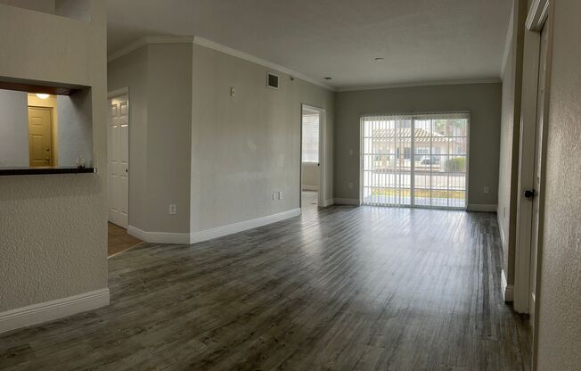 2 beds, 2 baths, 1,204 sqft, $2,067, Unit 10112-B1 - Bostonian