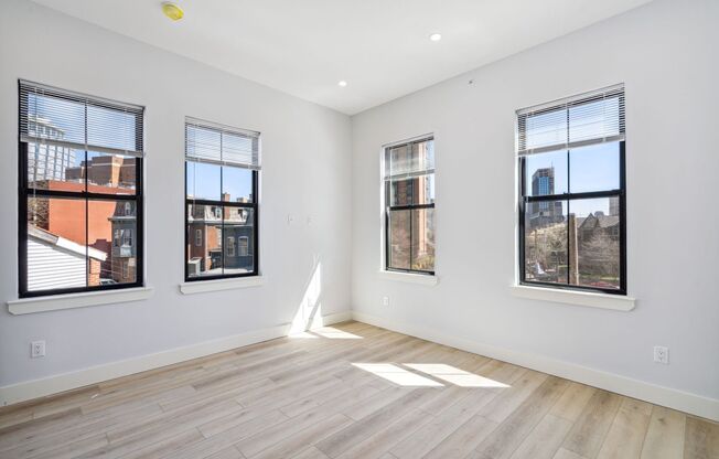 1 bed, 1 bath, 520 sqft, $1,975, Unit 14