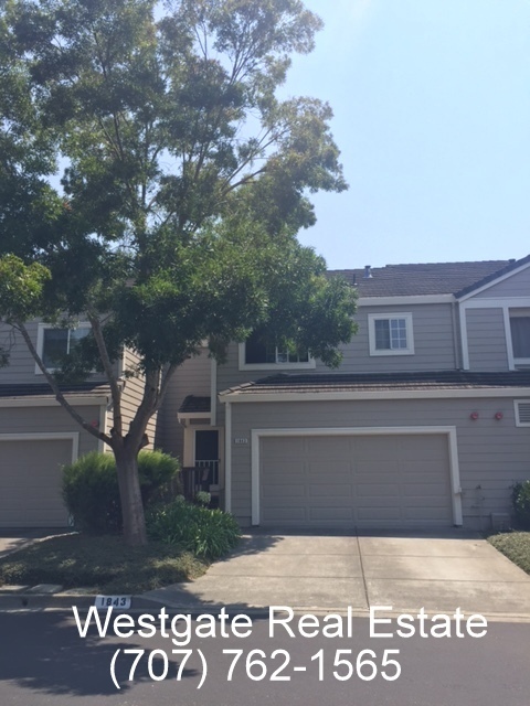 Nice 3/2.5 Townhouse in Waugh School District - 1843 Carneros Circle