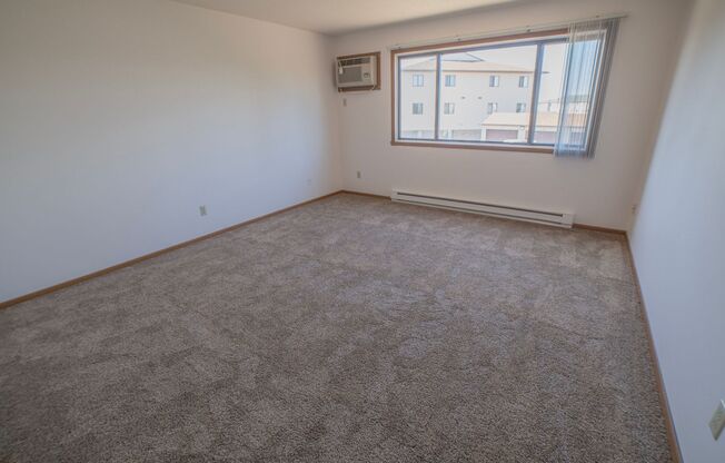2 beds, 1 bath, 815 sqft, $750, Unit 4416-203