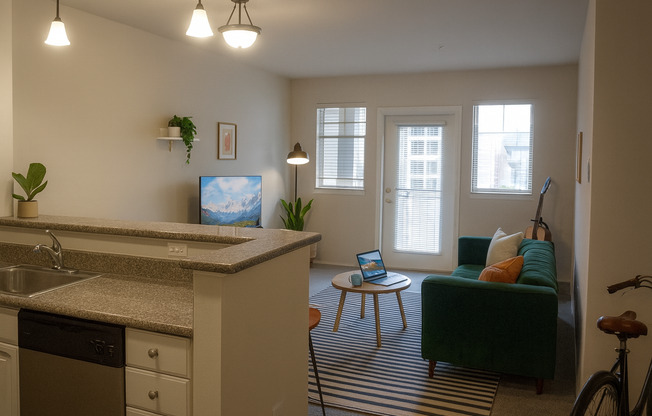 1 bed, 1 bath, 737 sqft, $1,795, Unit 302