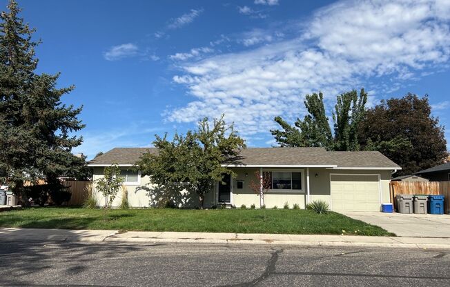 Cute 3 bedroom Near BSU-$500 OFF MOVE-IN!