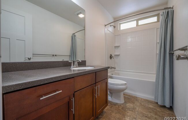 4 beds, 3 baths, $4,300
