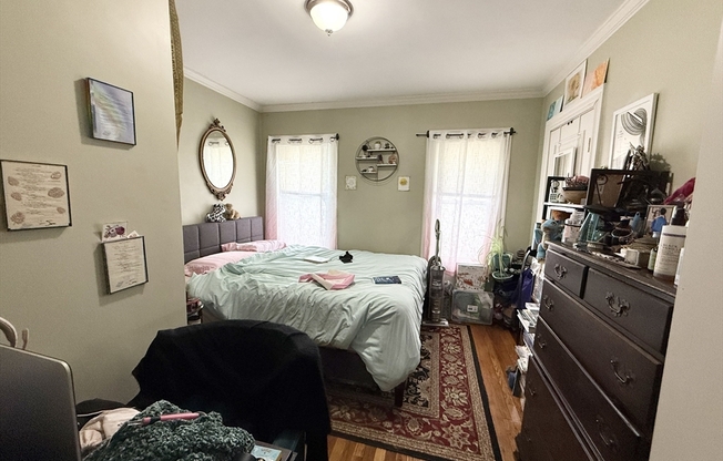 81 FLORENCE ST