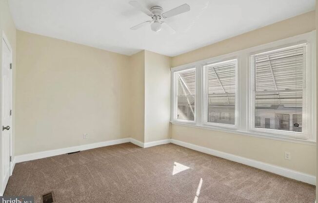 Beautiful Front-Porch Row - Germantown