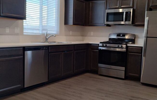 2 beds, 2.5 baths, $2,400