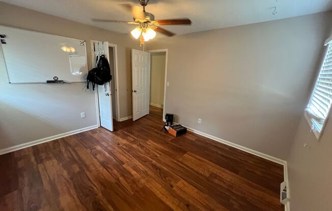 420 Walnut St. - Single Family home in Oregon