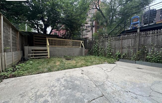 489 PUTNAM AVE