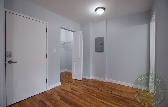 Studio, 1 bath, 250 sqft, $1,250, Unit 7450-34