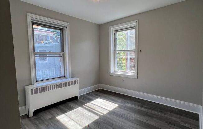 2 beds, 1 bath, 950 sqft, $1,650, Unit 3