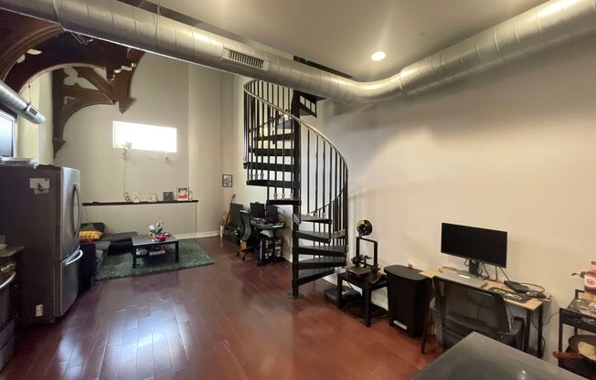 1236 E Columbia Ave.