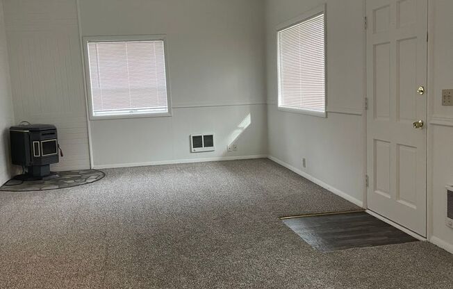 Nice and Bright Rambler near Downtown Kirkland