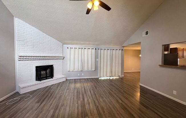 Beautiful Home in College Park!
